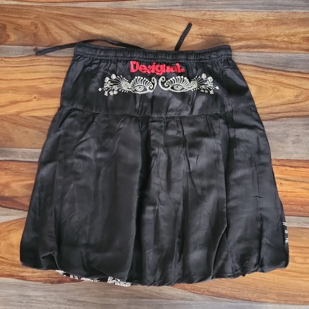 Desigual Bubble Skirt, Ladies 38, NWOT,  Drawstring Elastic waist goregous print - Picture 6 of 10